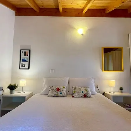 Appartement Cosy Loft Apartment In Argyrades Village Argyrades